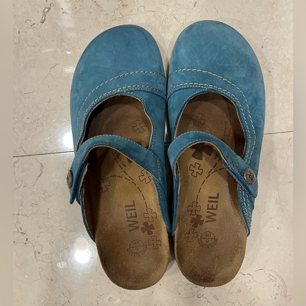 Vionic Blue Mules with Suede Upper and Contoured Footbed - Picture 5 of 5